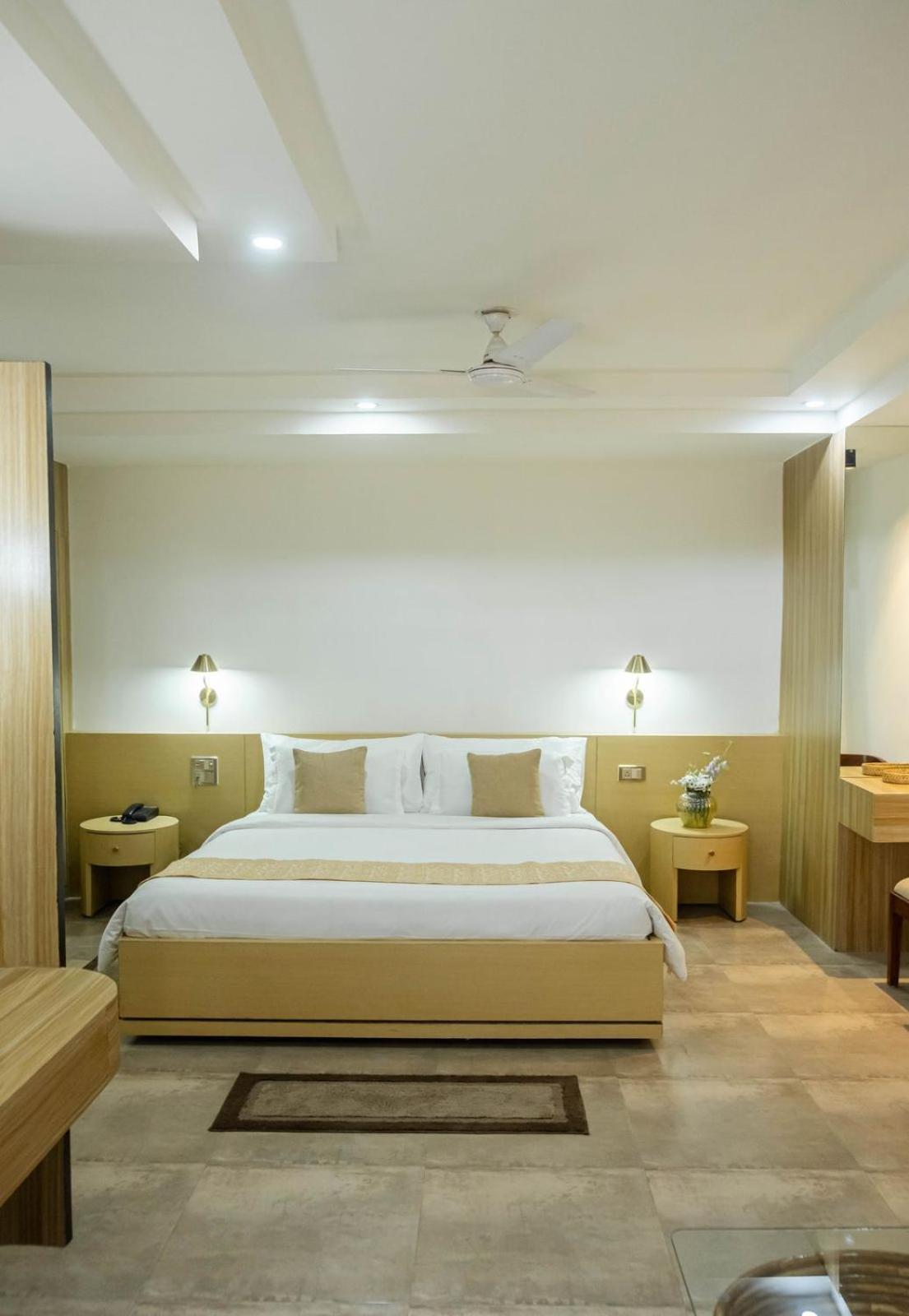 Hotel Lake Shilloi Dimāpur Exterior photo