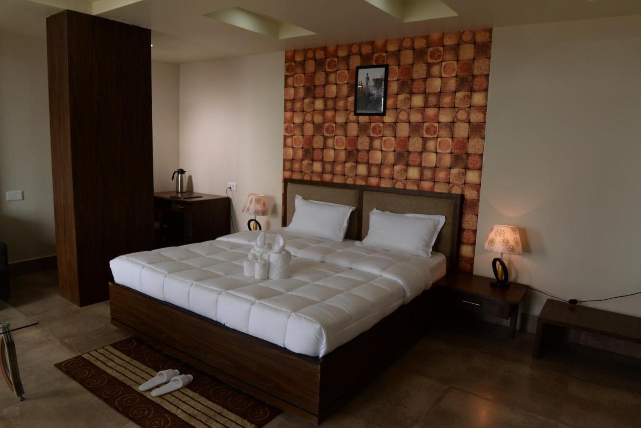 Hotel Lake Shilloi Dimāpur Exterior photo